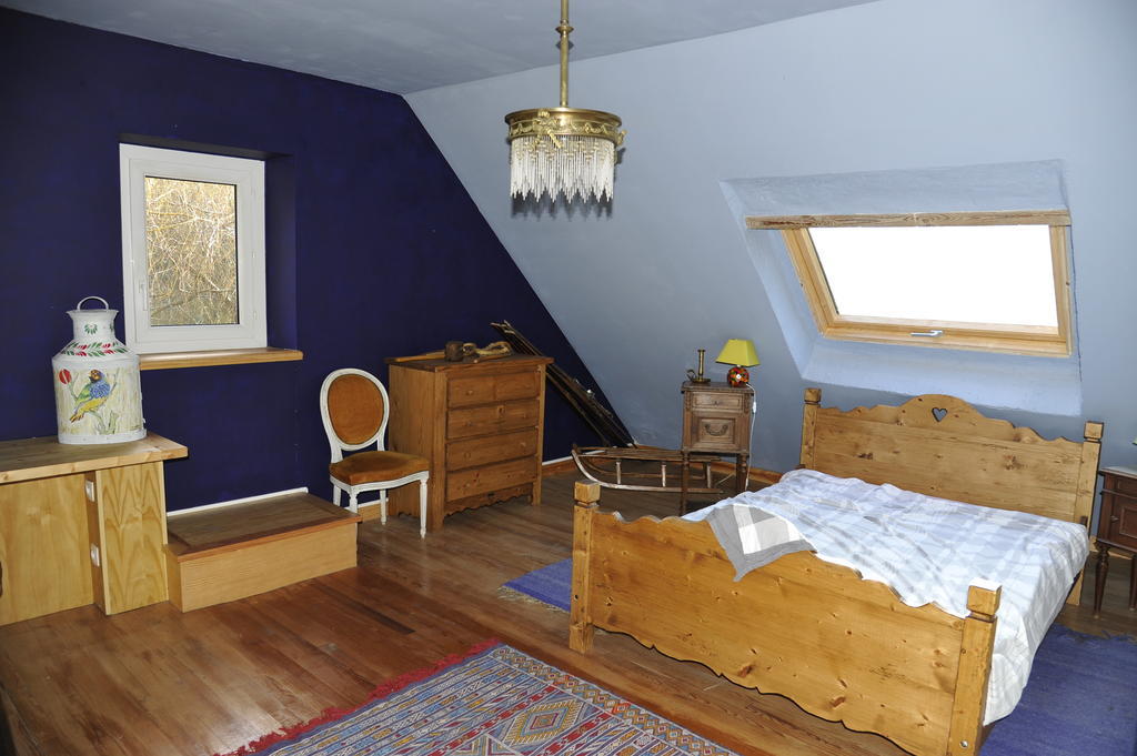Les Fous De Bassans Bed & Breakfast Poullan-sur-Mer ห้อง รูปภาพ